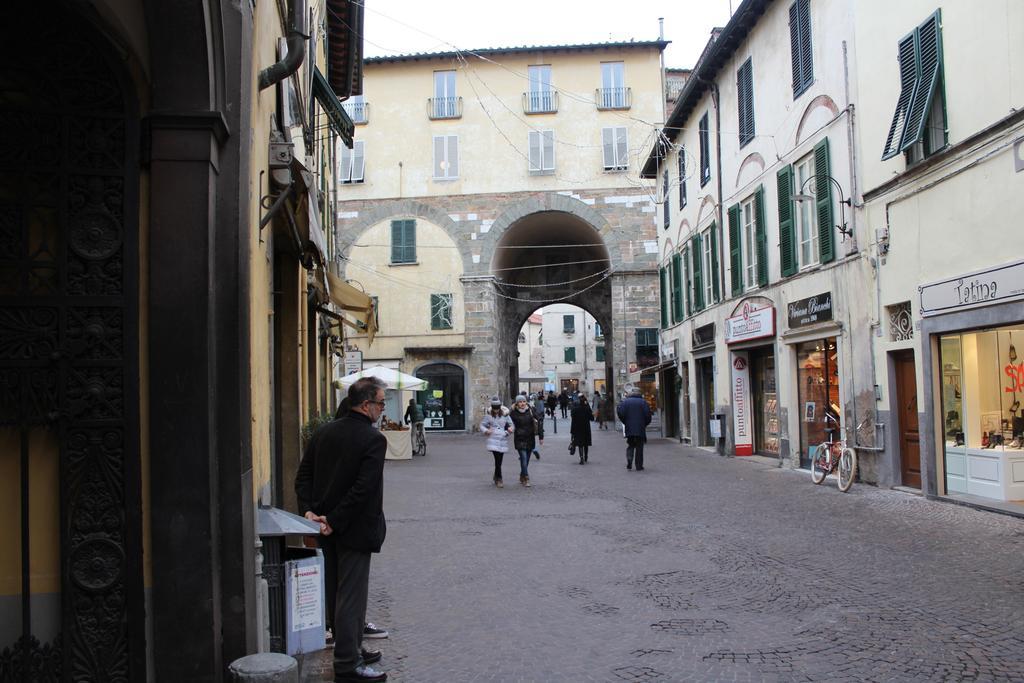 L'Iris B&B Lucca Exteriör bild